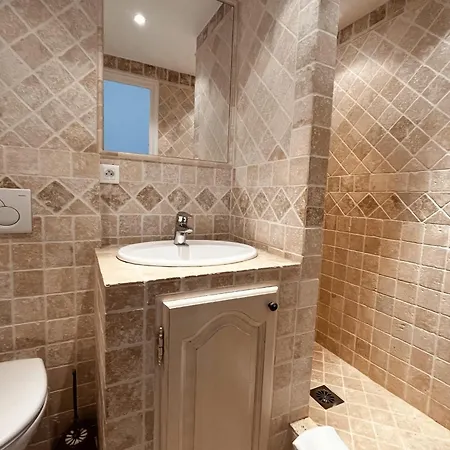 Renovated House With Wifi Ac A Large Terrace And A Mooring Grimaud